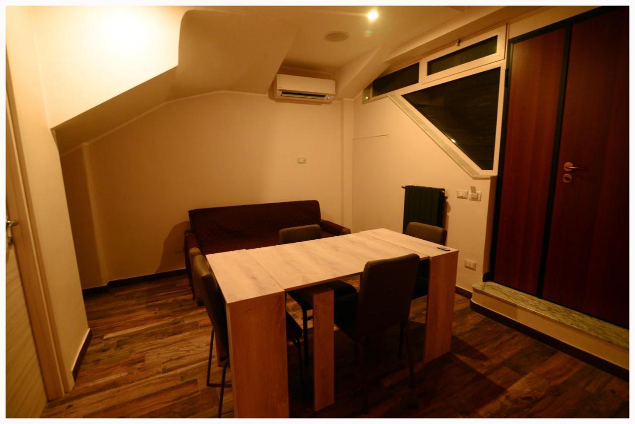 Il Villino Apartments Bari Eksteriør billede