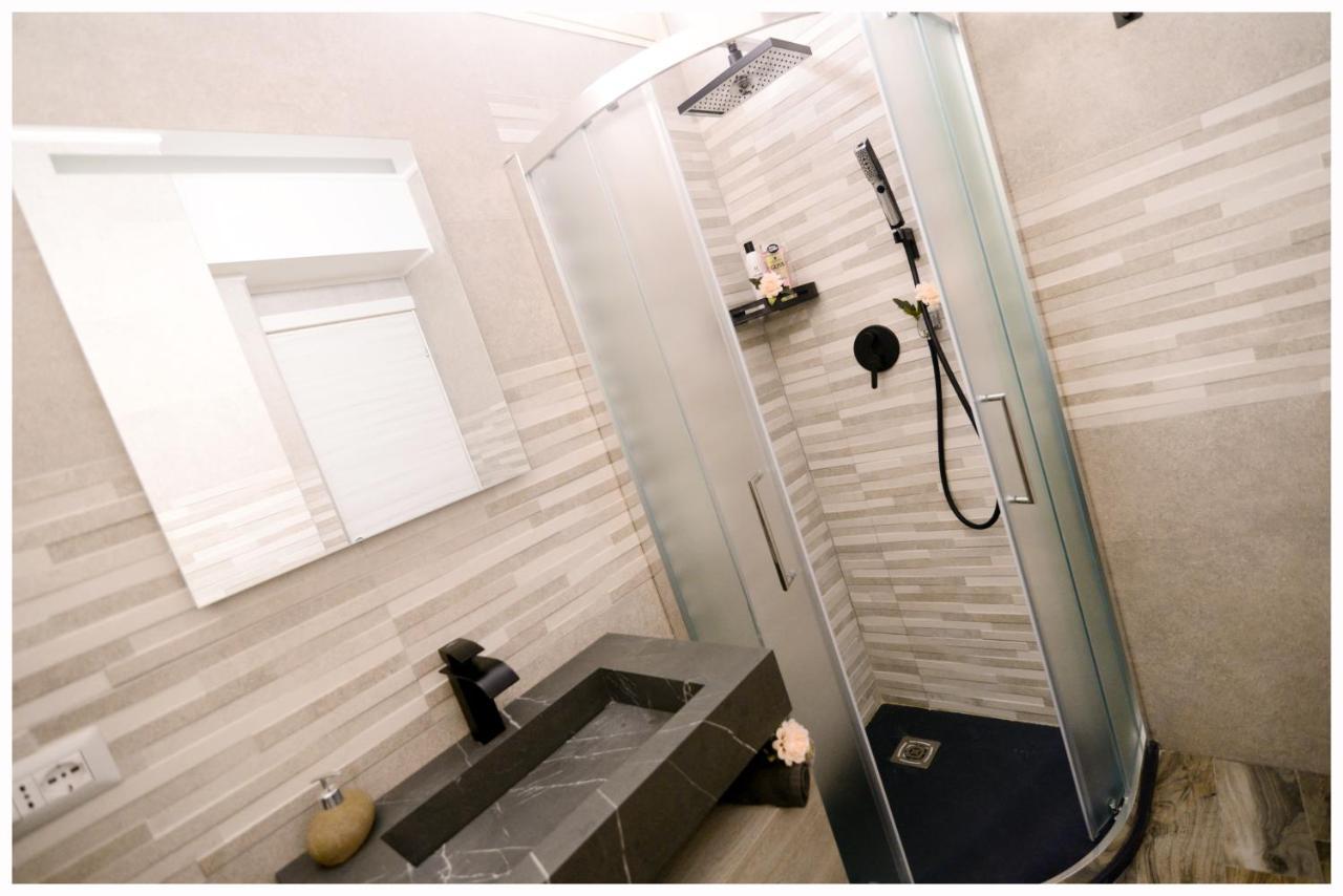 Il Villino Apartments Bari Eksteriør billede