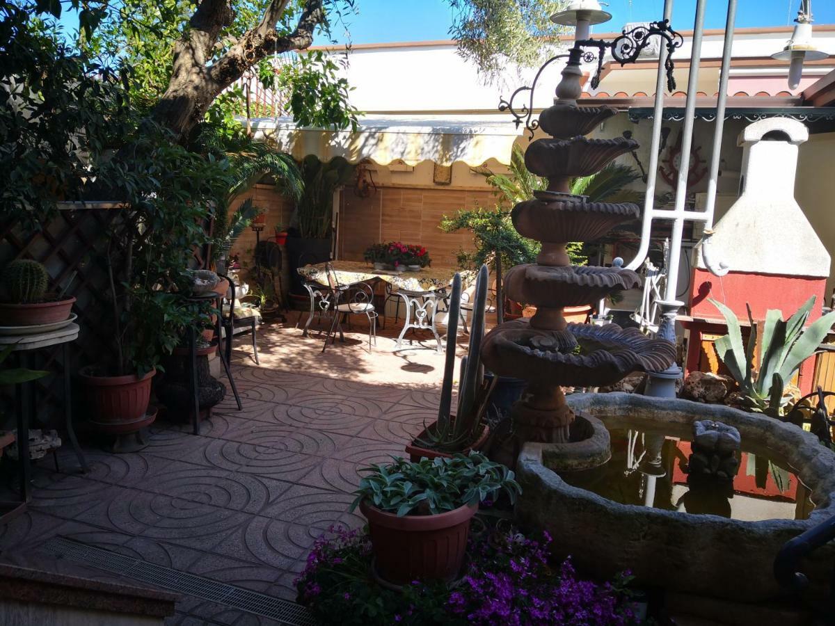 Il Villino Apartments Bari Eksteriør billede